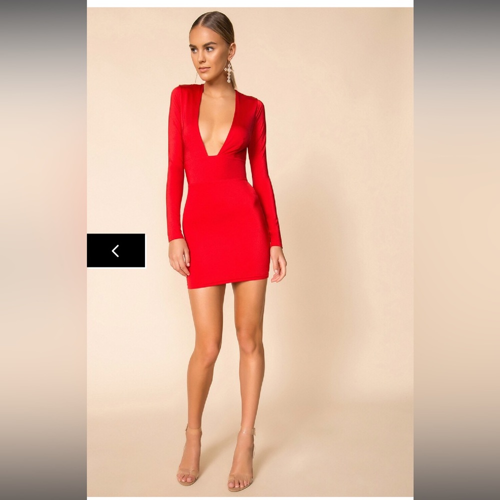 NWT Superdown Red “Isle” Deep V Long Sleeve Mini Dress - Picture 3 of 6